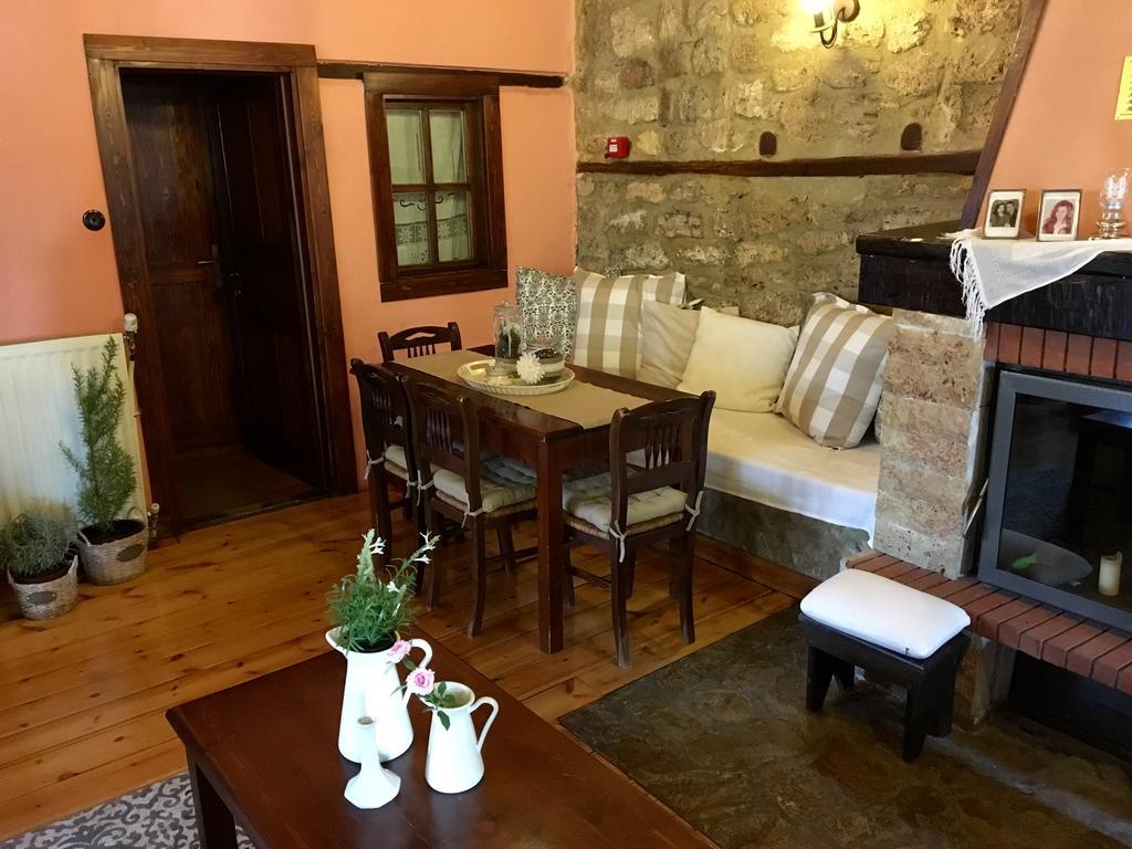 Varosi Guesthouse Едеса Екстер'єр фото